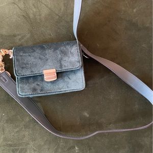 Top Shop Velvet shoulder bag - green